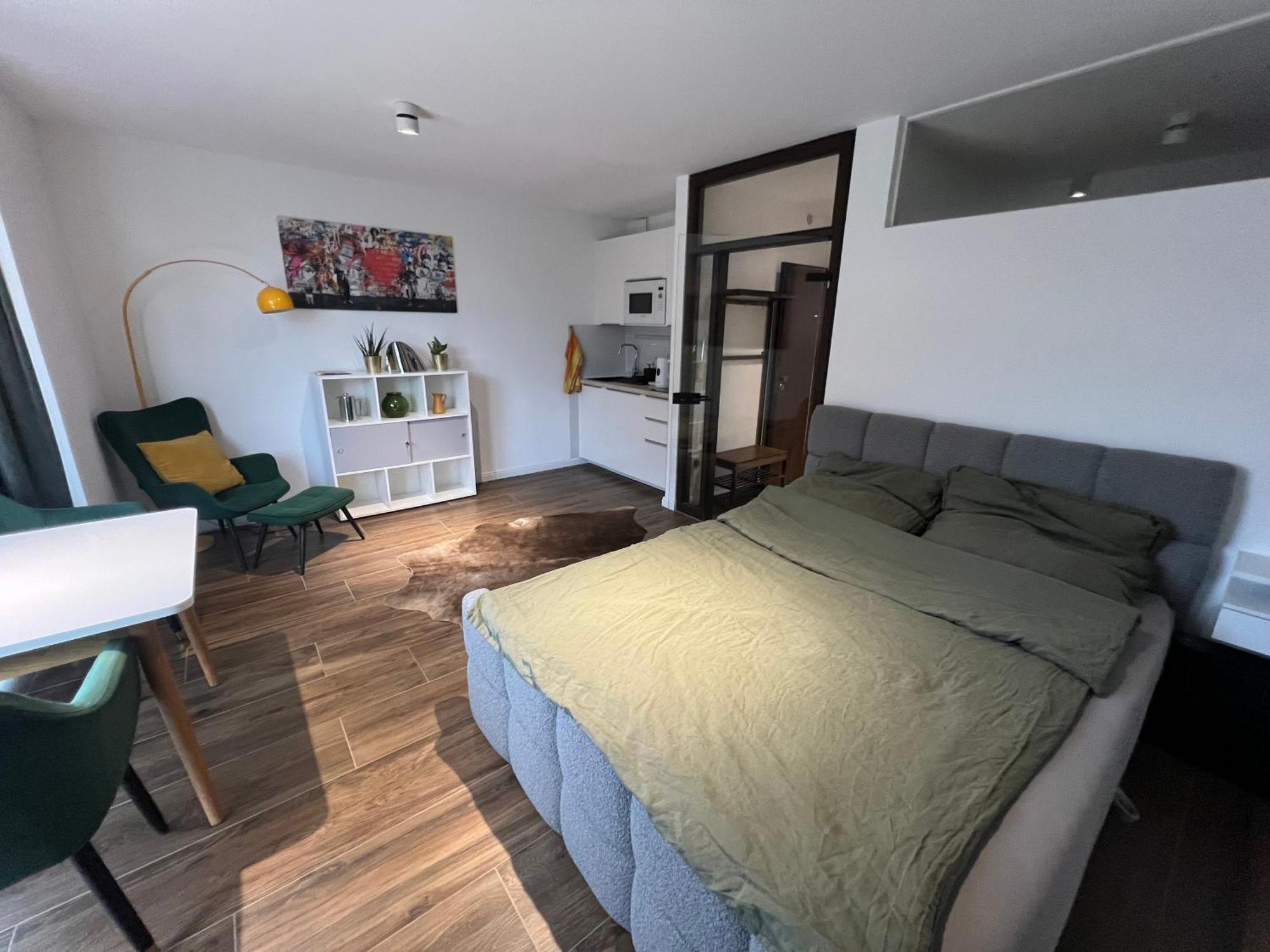 Studio 7 City Lage Mit Garage Naehe Koeln Bonn Siegburg Exterior photo